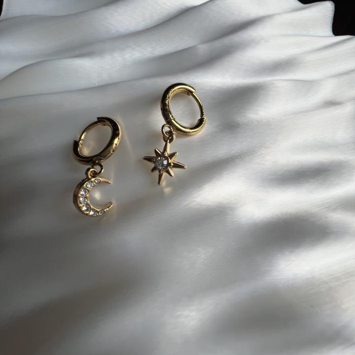 Star & moon hoops