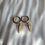 Spike hoops