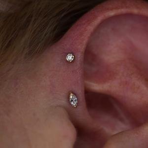 Leaf studs
